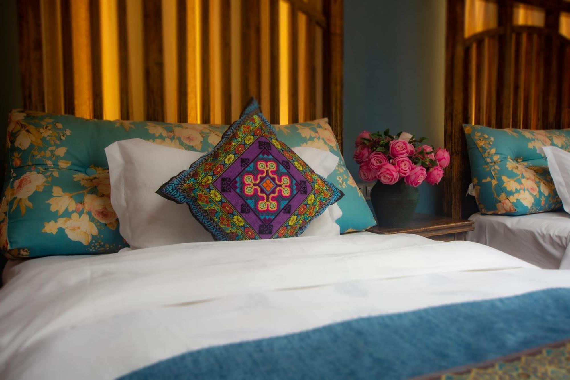 Floral Hotel - Baihui Living Zhangjiajie Exteriör bild