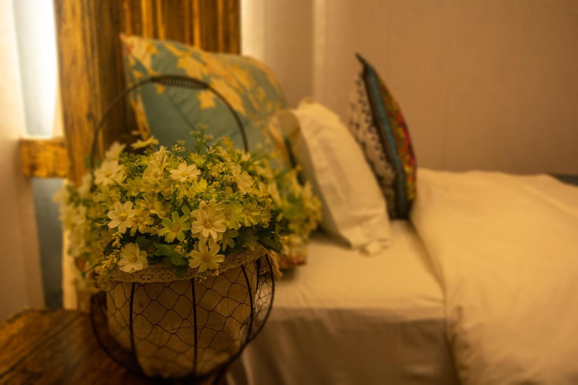 Floral Hotel - Baihui Living Zhangjiajie Exteriör bild